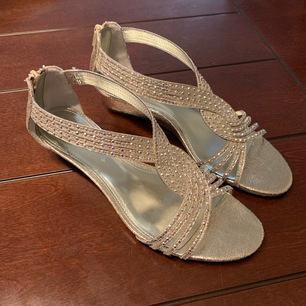 Alfani Genesgold Open Toe Sandals